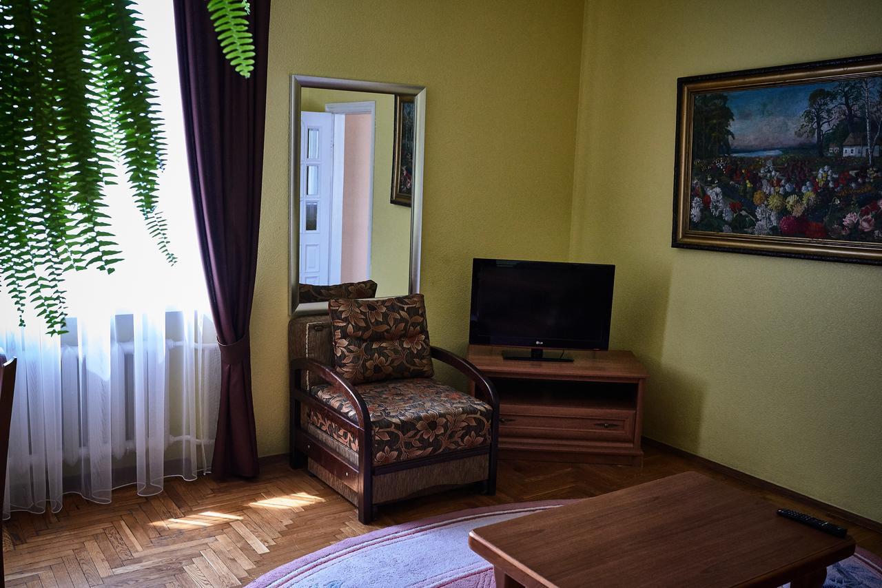 Aivengo Hotel Kolodenka Exteriör bild