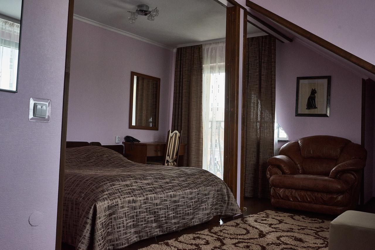 Aivengo Hotel Kolodenka Exteriör bild