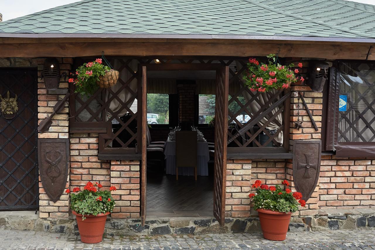 Aivengo Hotel Kolodenka Exteriör bild